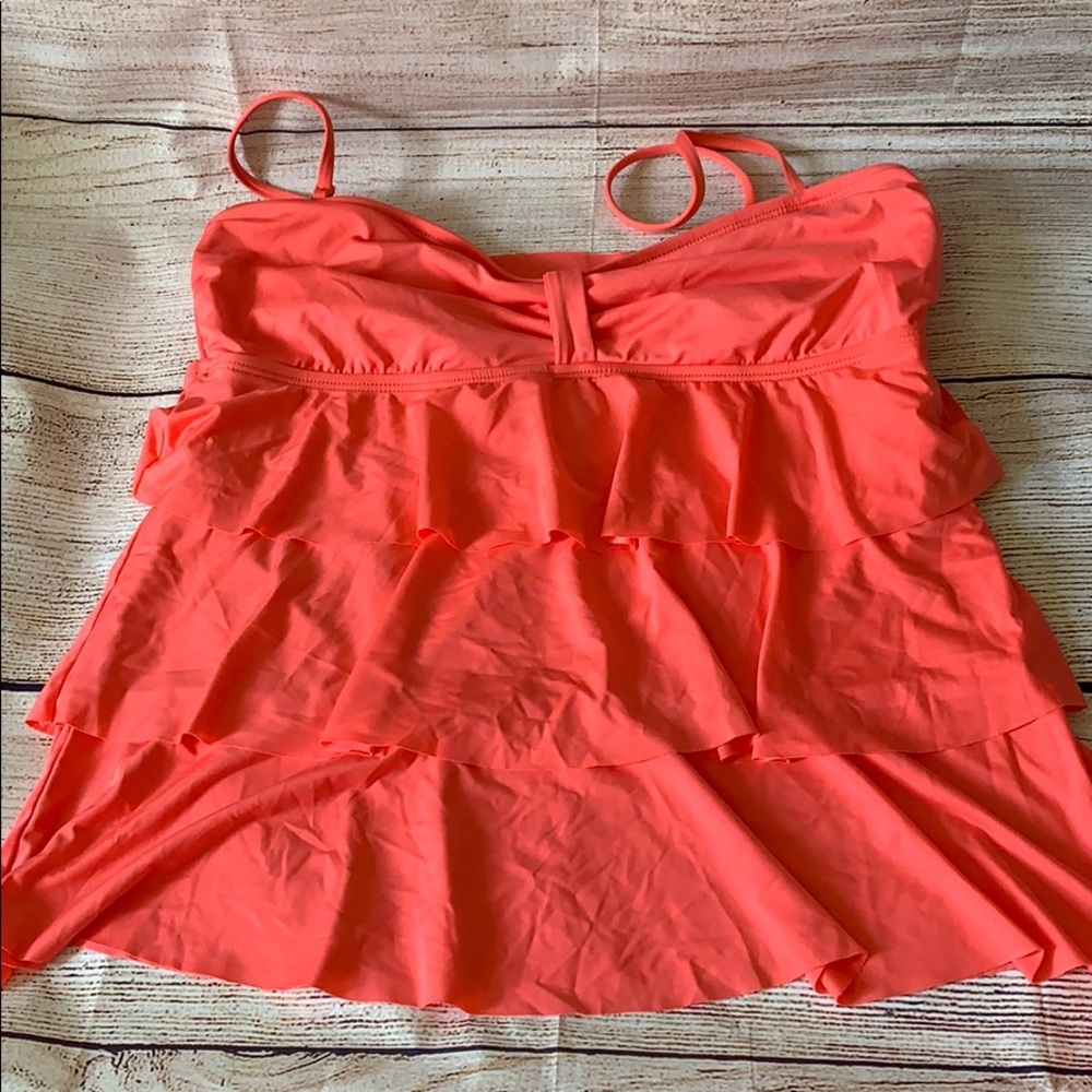 Kenneth Cole Tankini Set - Picture 2 of 7